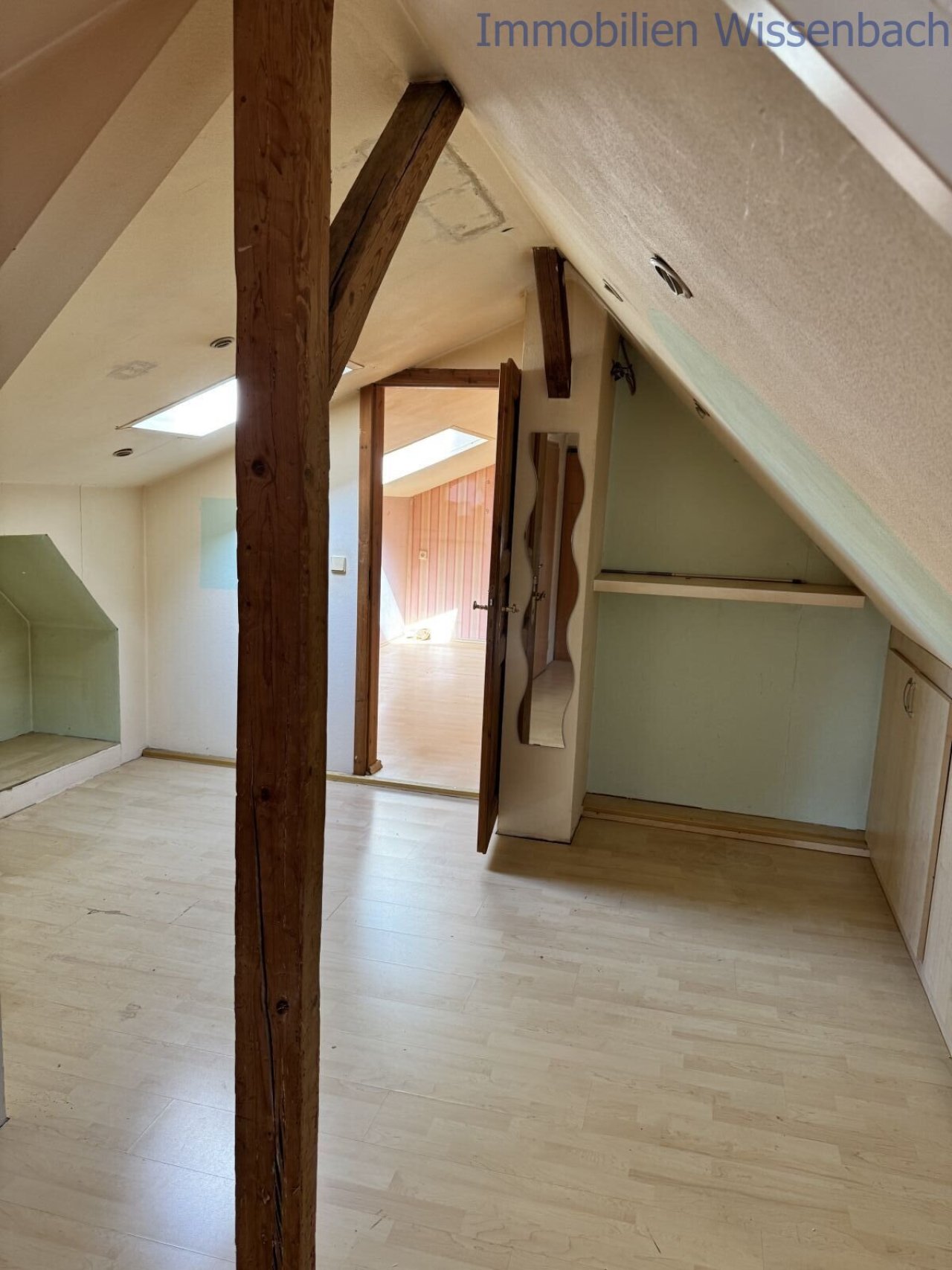 Dachgeschoß Dachgeschoß