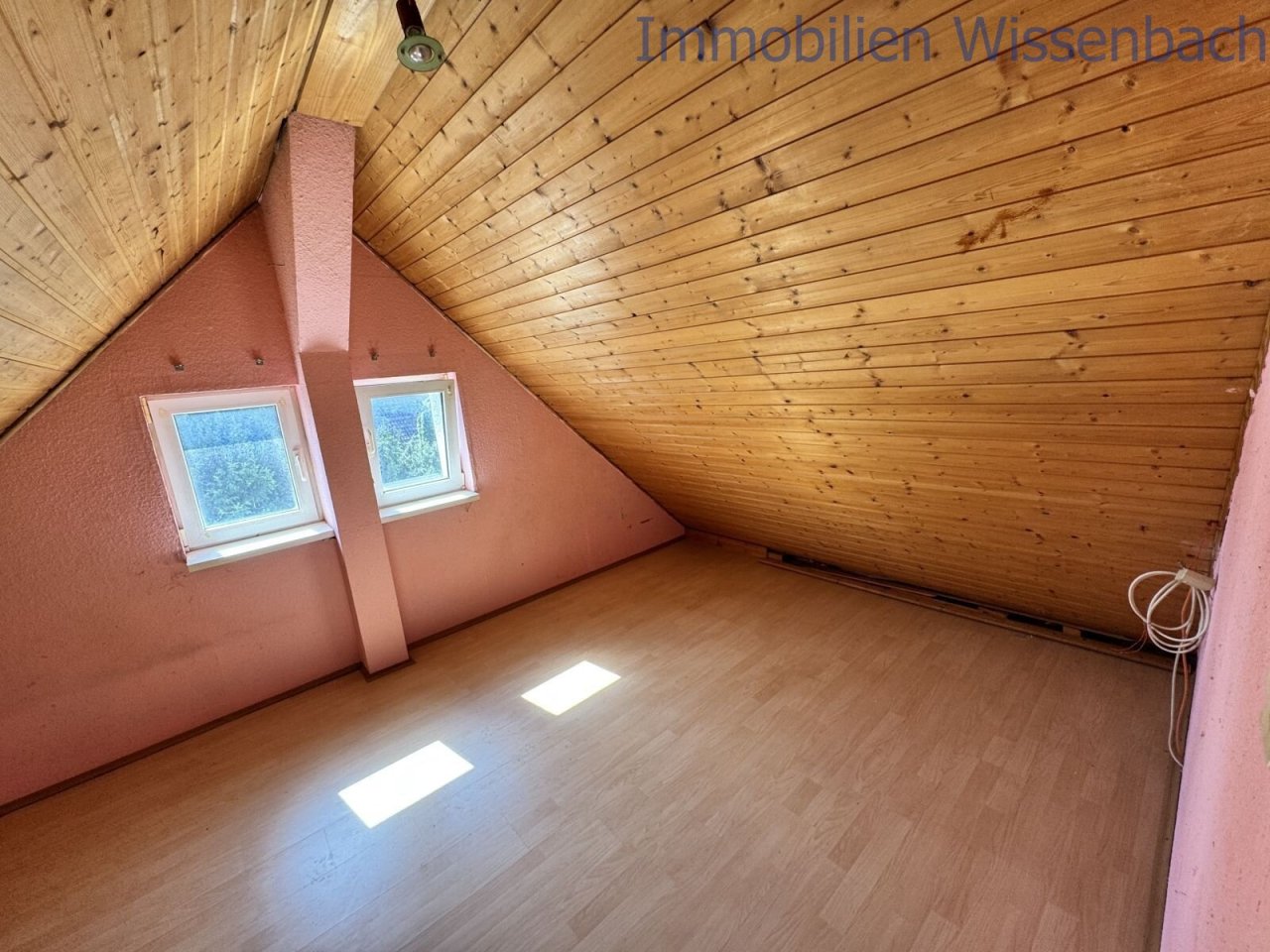 Dachgeschoß Dachgeschoß